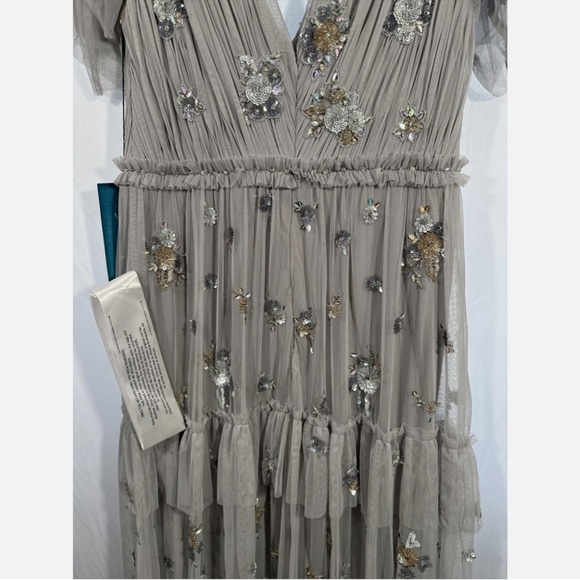 NWT $598 Mac Duggal [ 6 ] Ruffle Tiered Embellished Flutter Sleeve Gown‎ Grey - Picture 14 of 15